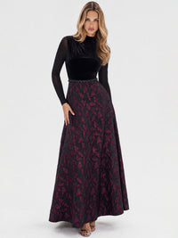 Langes Abendkleid aus Samt und Jacquard | schwarz-weinrot