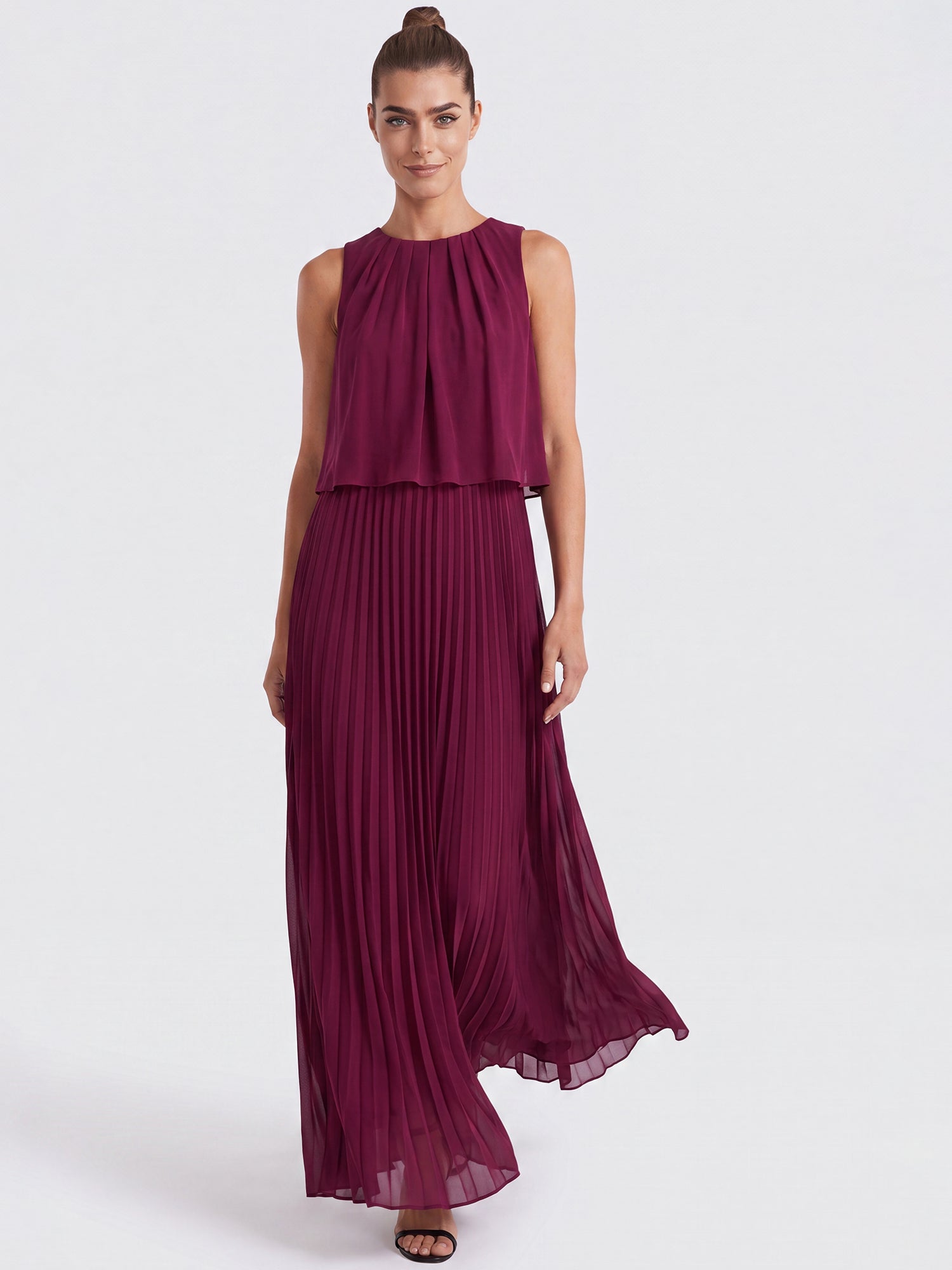 APART Ärmelloses Chiffonkleid mit Plisseerock | weinrot