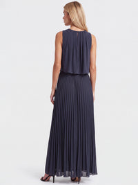 APART Ärmelloses Chiffonkleid mit Plisseerock | nachtblau