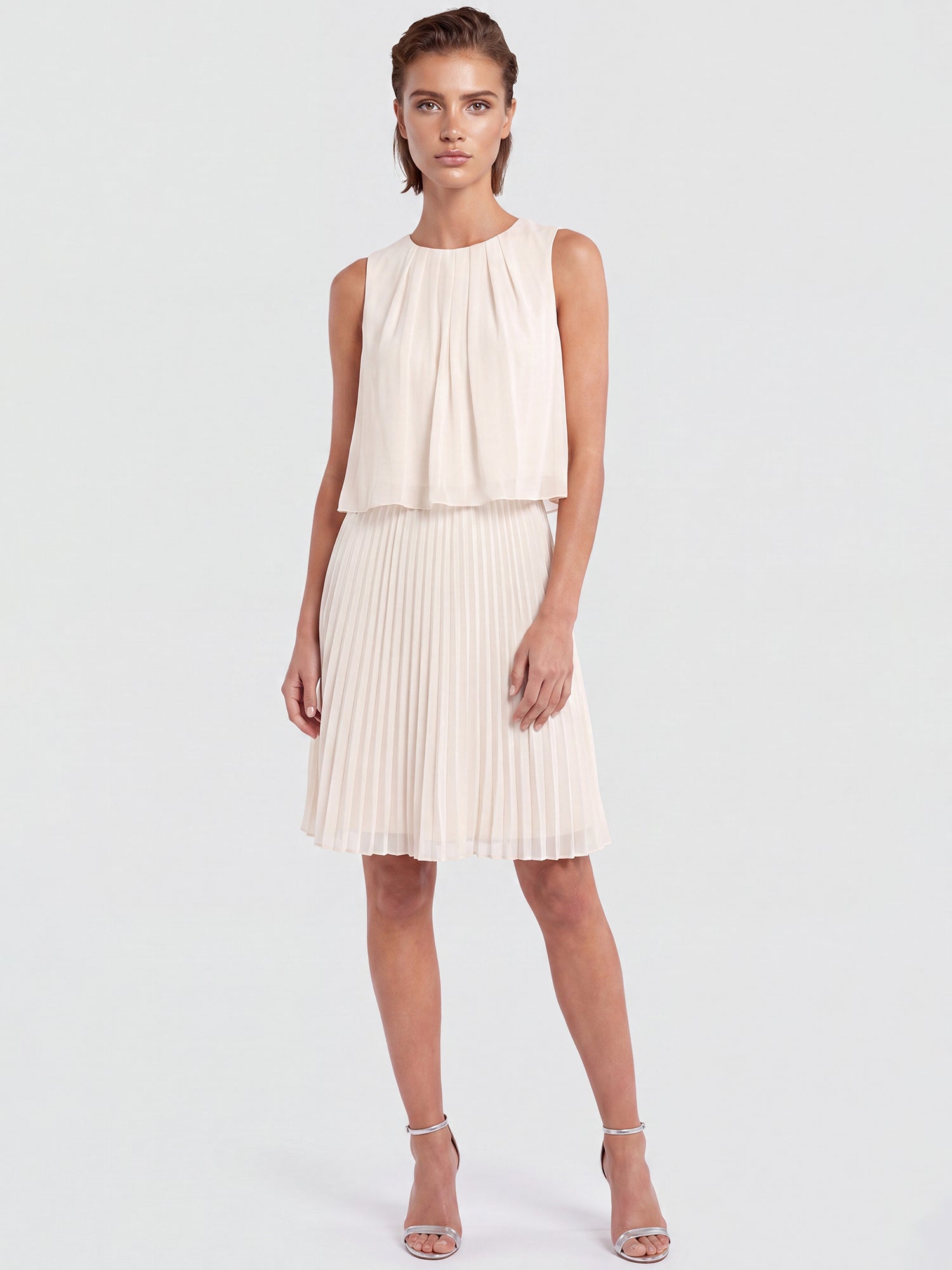 APART Plisseekleid mit Chiffon-Overlay | creme