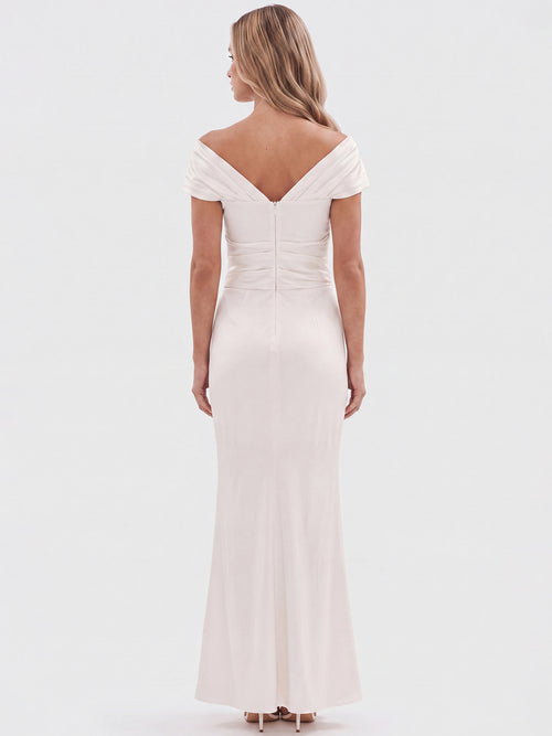 APART On-Shoulder-Hochzeitskleid aus Satin | creme image 1