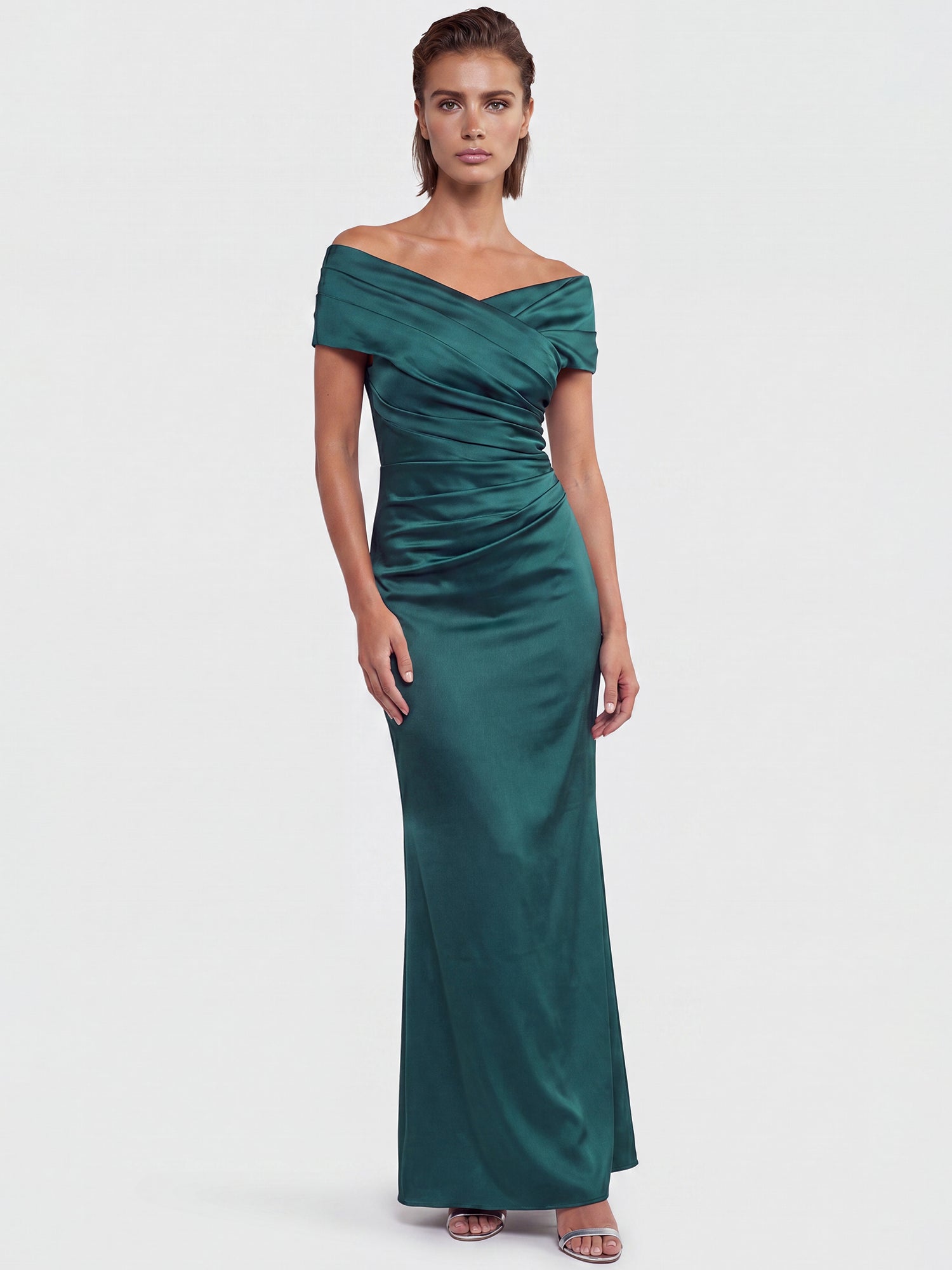 APART On-Shoulder-Kleid aus Satin | emerald