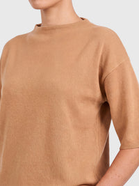 Legerer Pullover aus reiner Merinowoll mit Stehkragen | camel