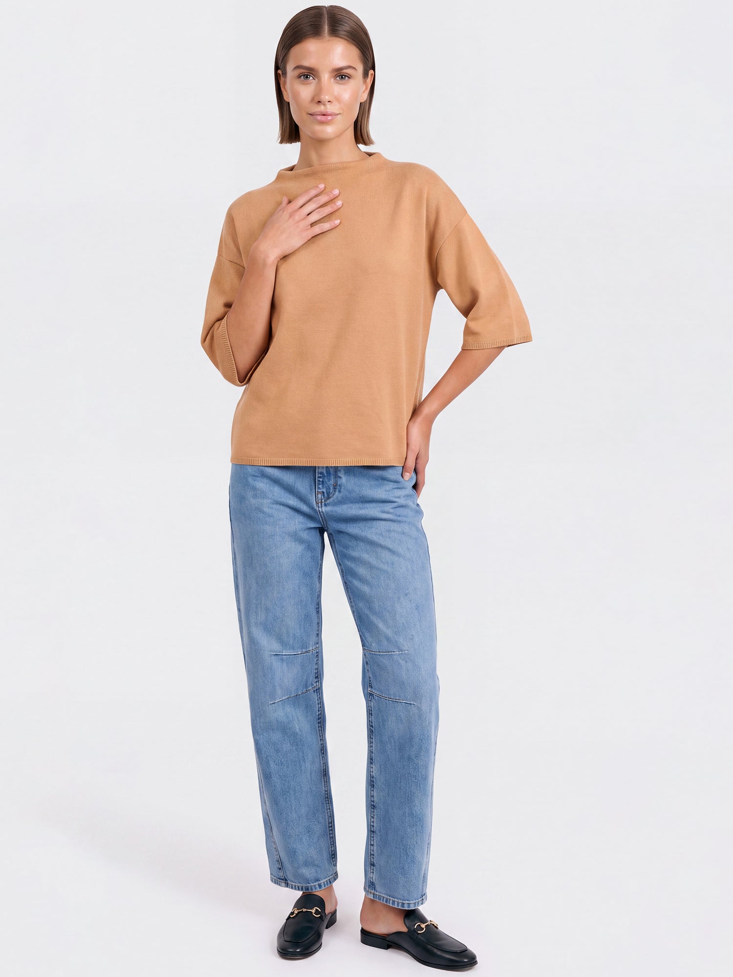 Legerer Pullover aus reiner Merinowoll mit Stehkragen | camel