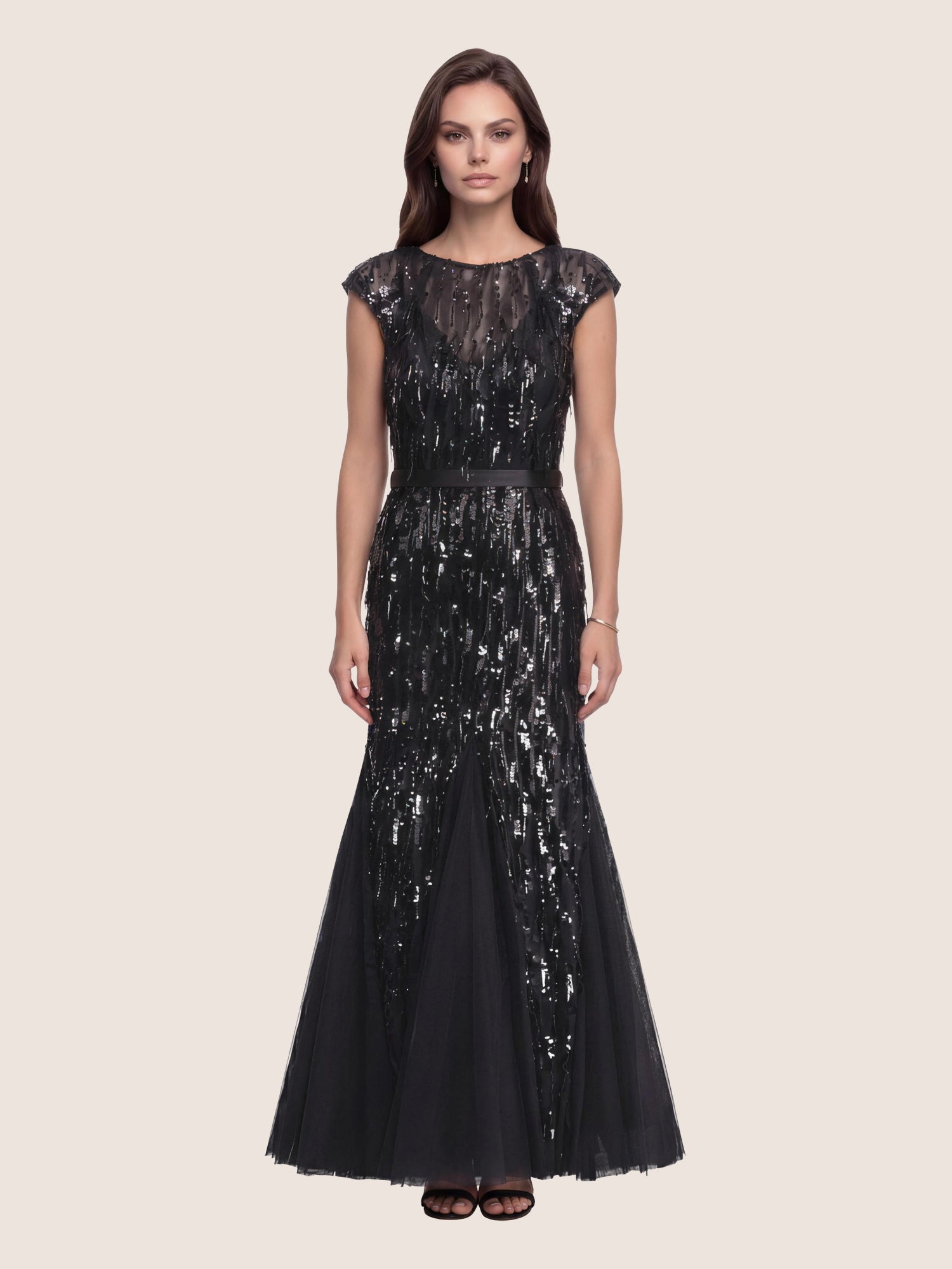 Brautkleid mit Paillettenstickerei und Tüll-Godets | schwarz