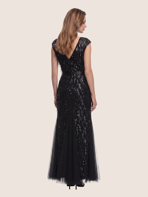 Brautkleid mit Paillettenstickerei und Tüll-Godets | schwarz image 1