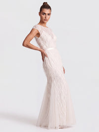 Brautkleid mit Paillettenstickerei und Tüll-Godets | creme